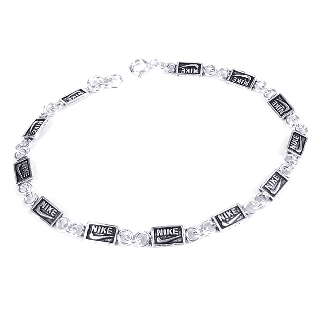 nike fit bracelet